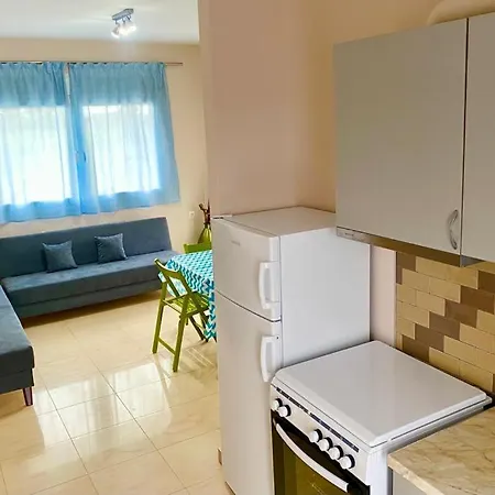 아파트 Garden's Sunset Thalia *